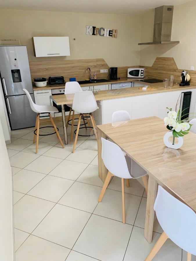 Le Gite De La Mongatelais Villa Roz-Landrieux Exteriör bild