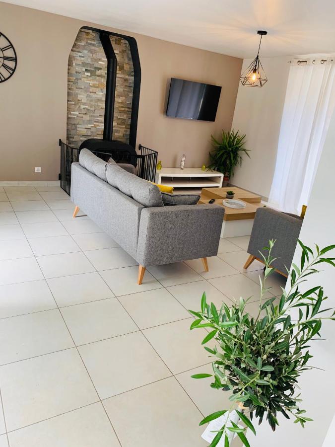 Le Gite De La Mongatelais Villa Roz-Landrieux Exteriör bild
